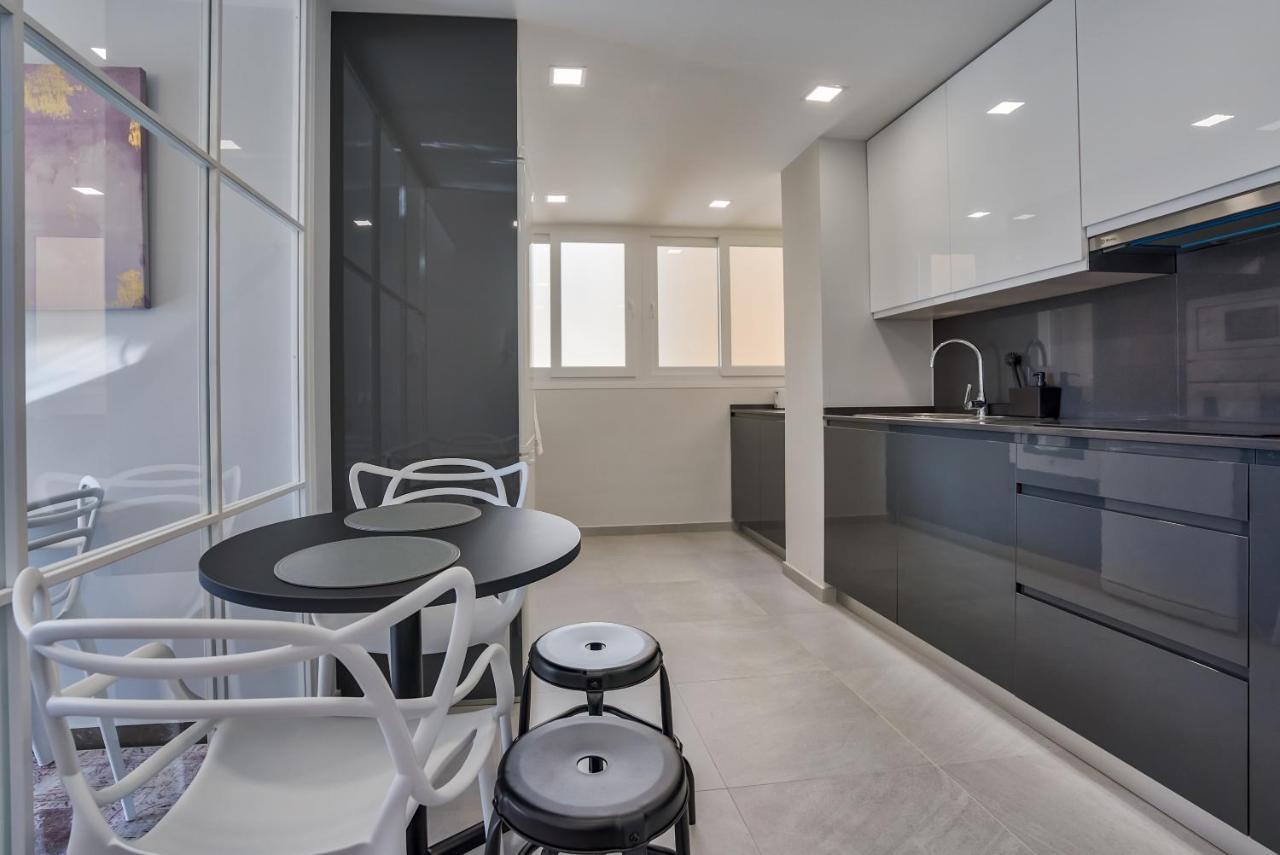 Sur Suites Lubina Фуэнхирола Экстерьер фото